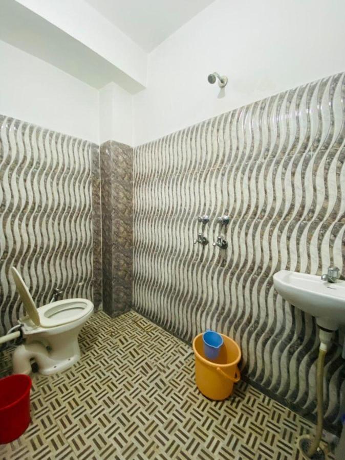 New Krishna Cottage ริชิเคช ภายนอก รูปภาพ